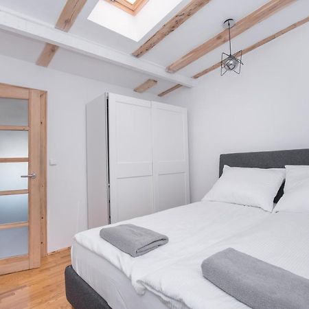 Apartament Nowy Swiat 1 Gliwice Exteriör bild